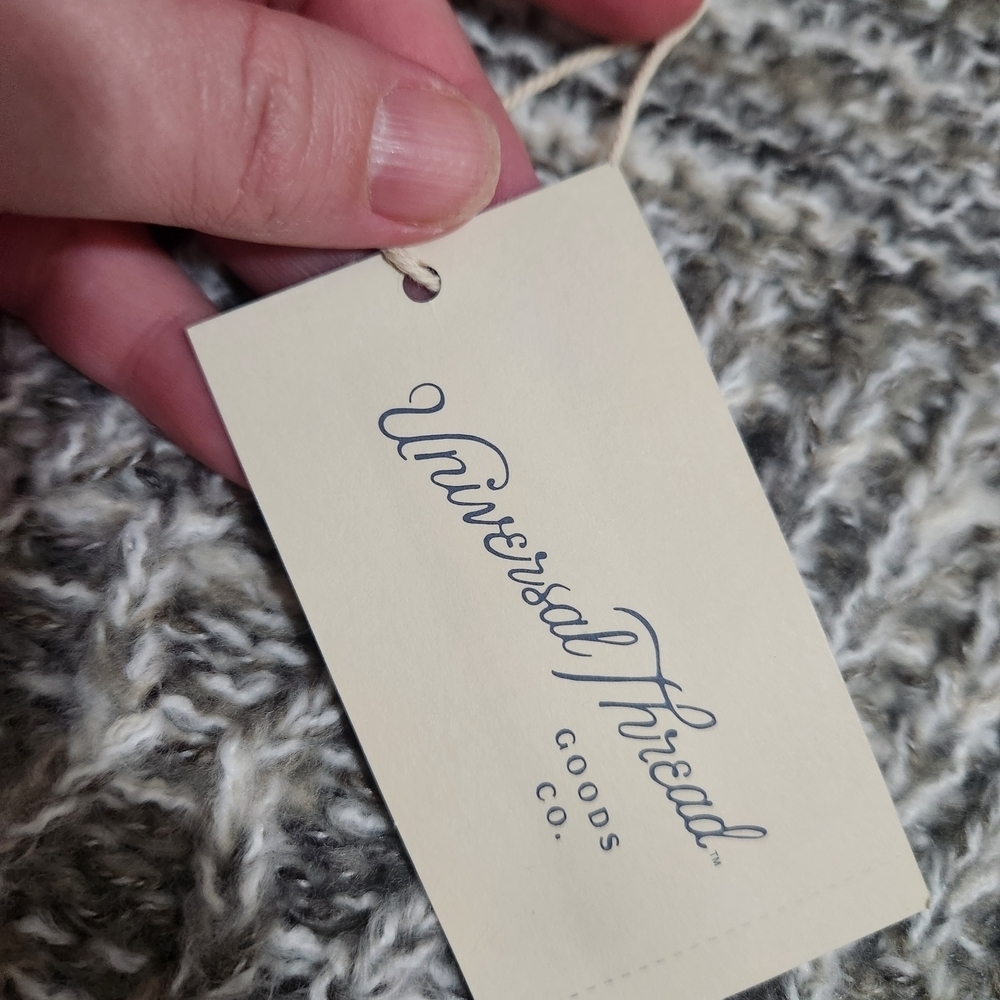 Universal Thread Men's Marled Gray Crewneck Sweater - Picture 3 of 3